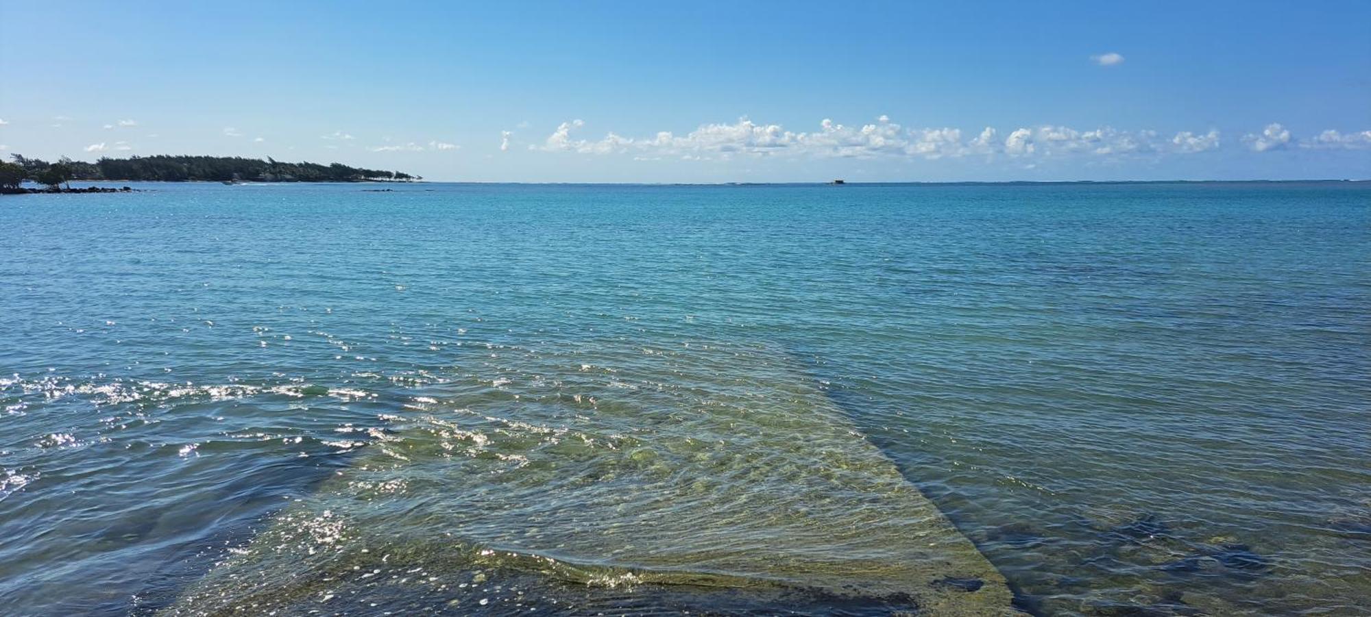 Clair De Lune - Private 2 Bedrooms Beachfront Villa Trou d'Eau Douce Kültér fotó