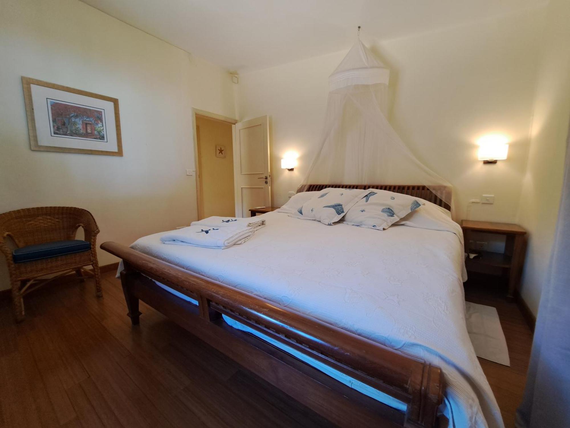 Clair De Lune - Private 2 Bedrooms Beachfront Villa Trou d'Eau Douce Kültér fotó